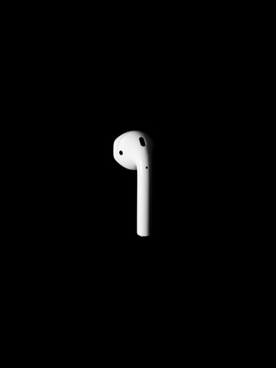 白苹果AirPod